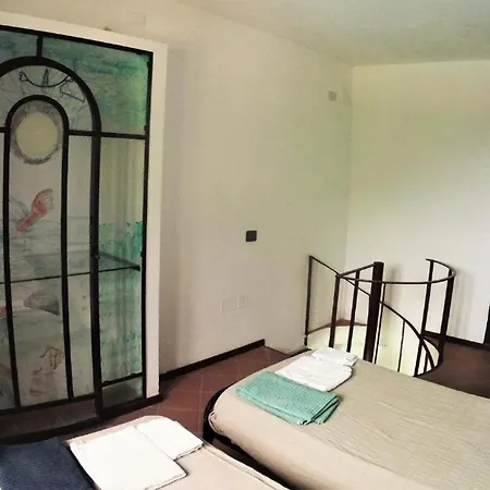 Room In Lodge - Holidays In Calabria, Between Tropea And Capo Vaticano 13 Gæstehus Santa Maria (Vibo Valentia)